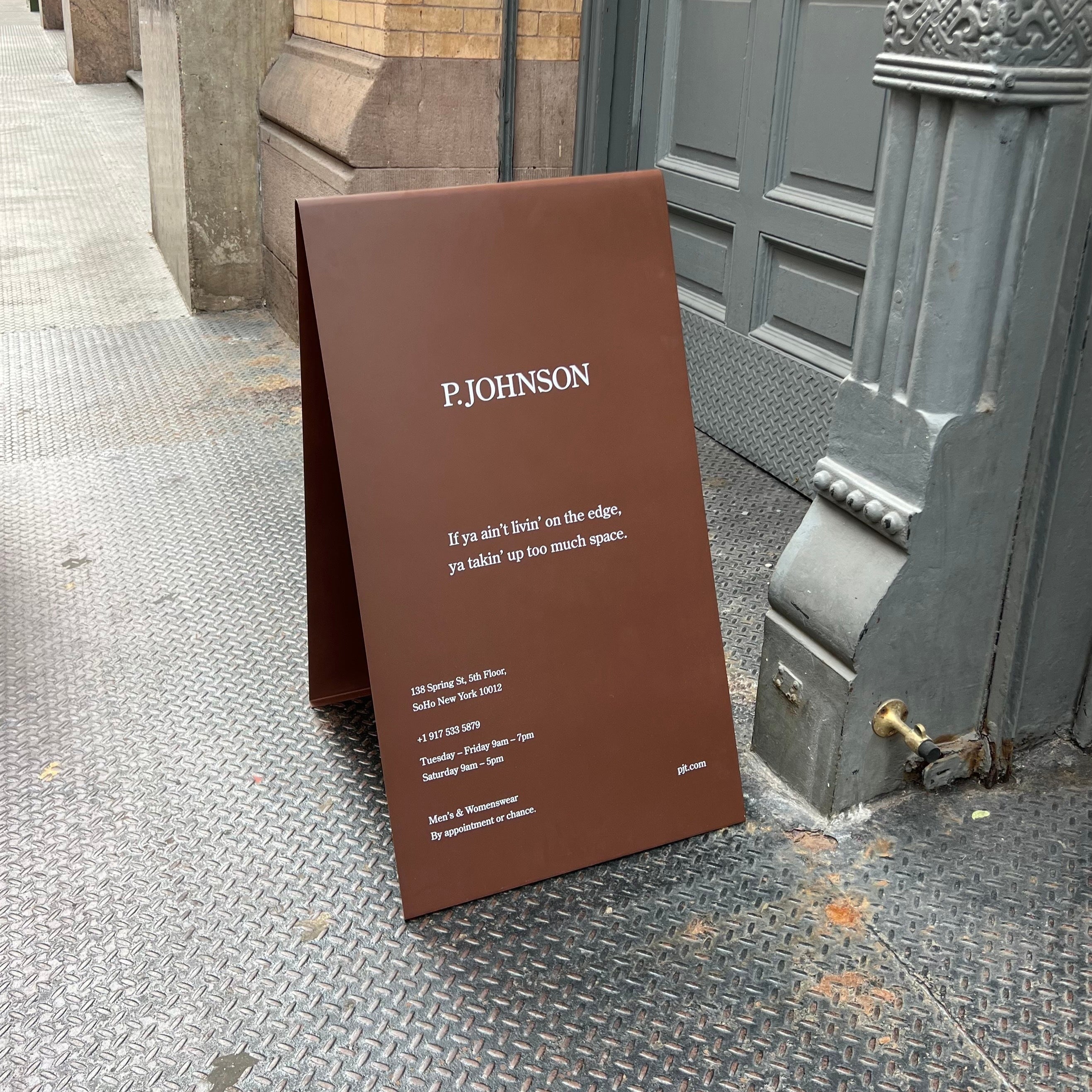 How to Choose Signage for Your Business