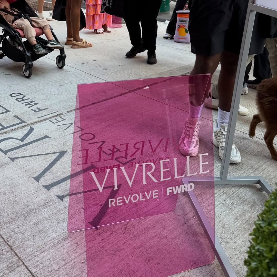 How to Write on Acrylic Signs the Right Way