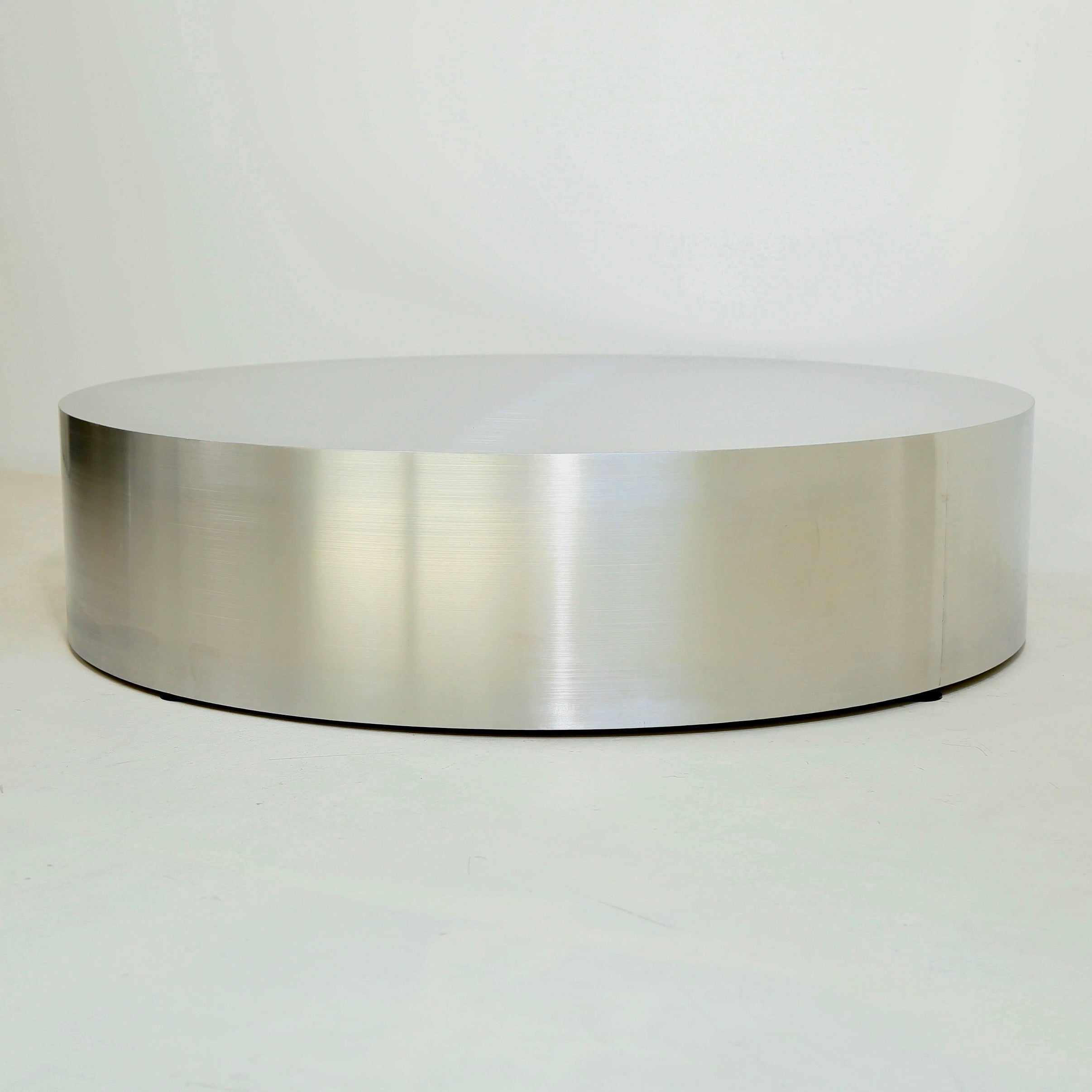 Stainless steel circular platform table for display