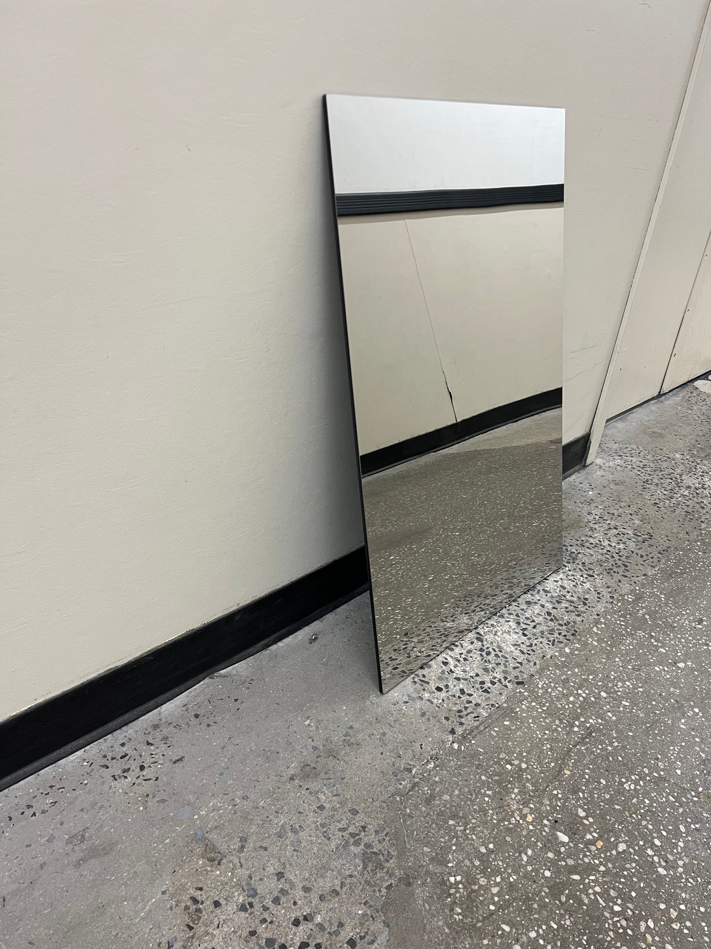 Indoor Leaning Mirror Sign Tall Side