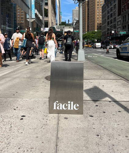 Facile Skincare Stainless Steel A Frame
