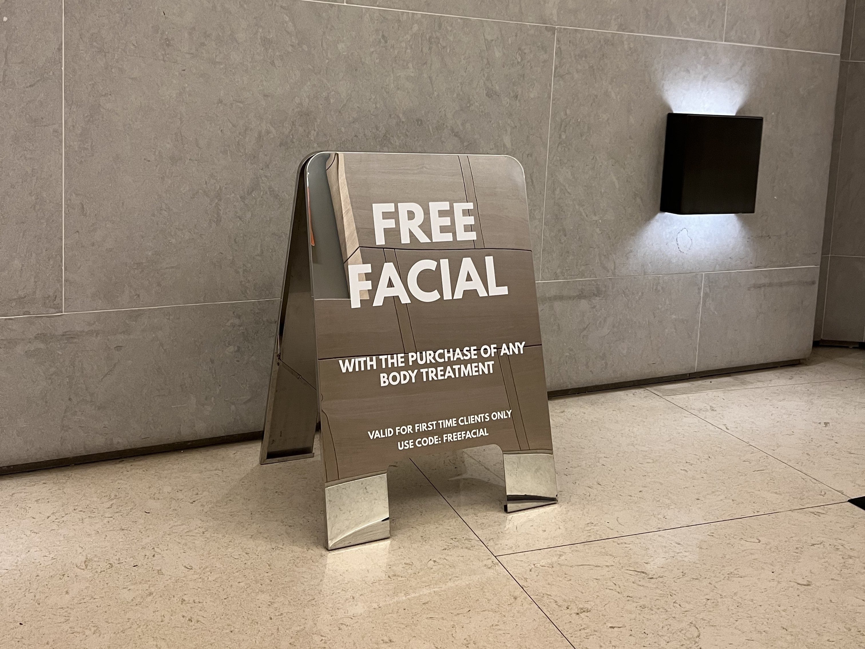 The Tox Mirrored Rounded Sidewalk Sign