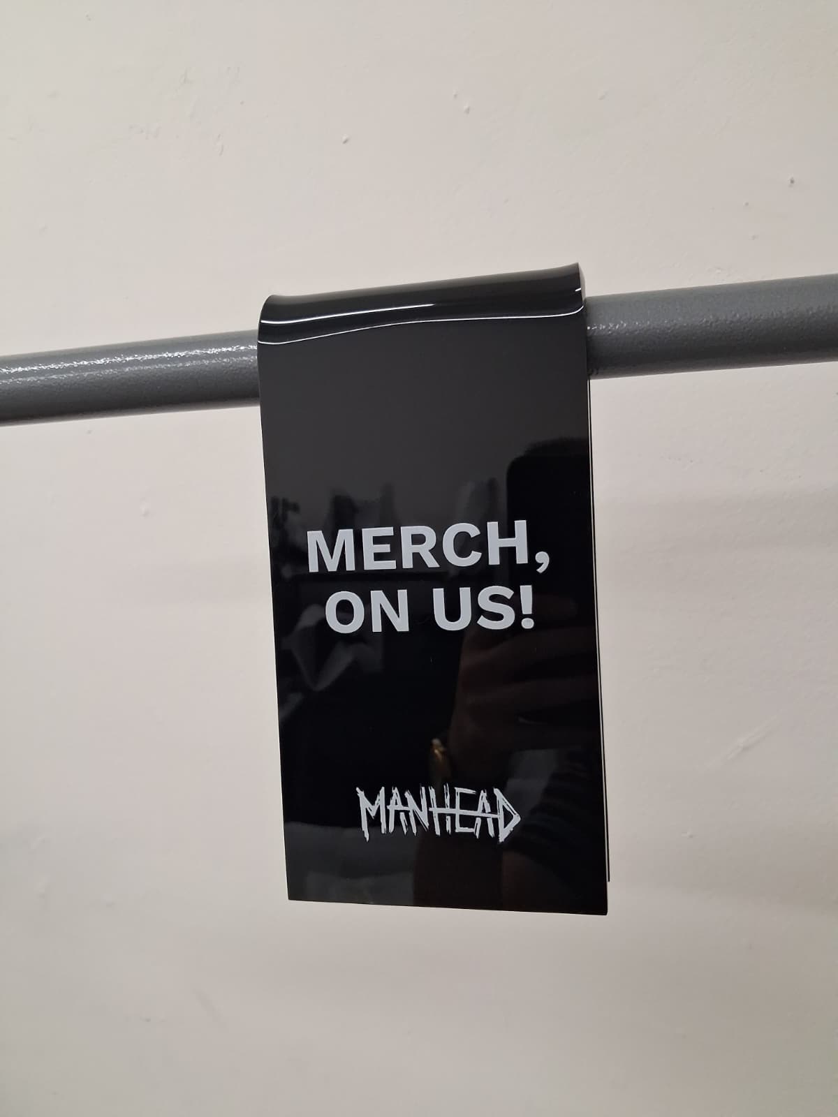 MANHEAD's Custom Opaque Acrylic Clothing Rack Sign Clip