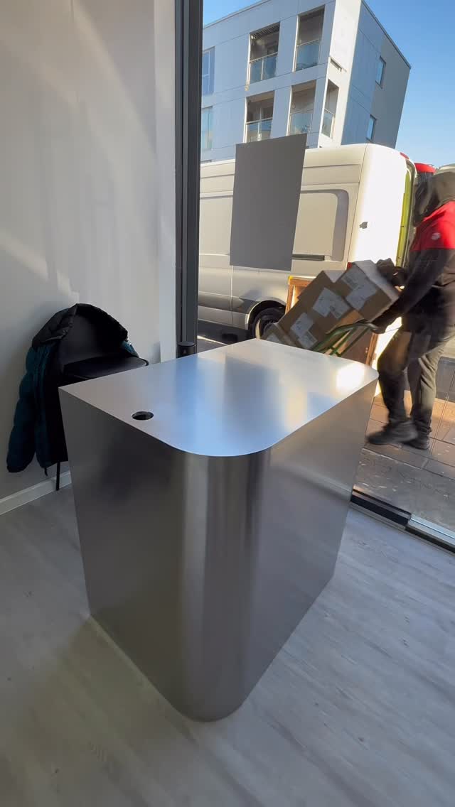 Stainless Steel Front Desk – Rounded