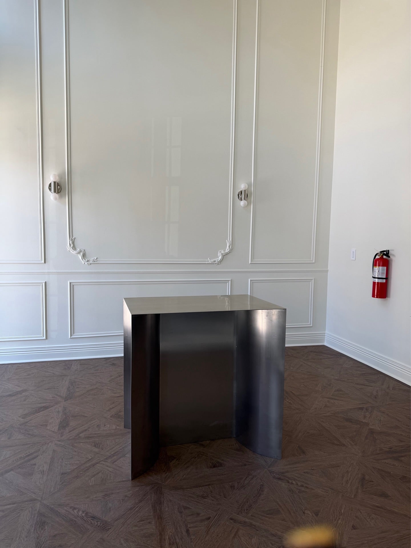 Stainless Steel Front Desk - Sharp