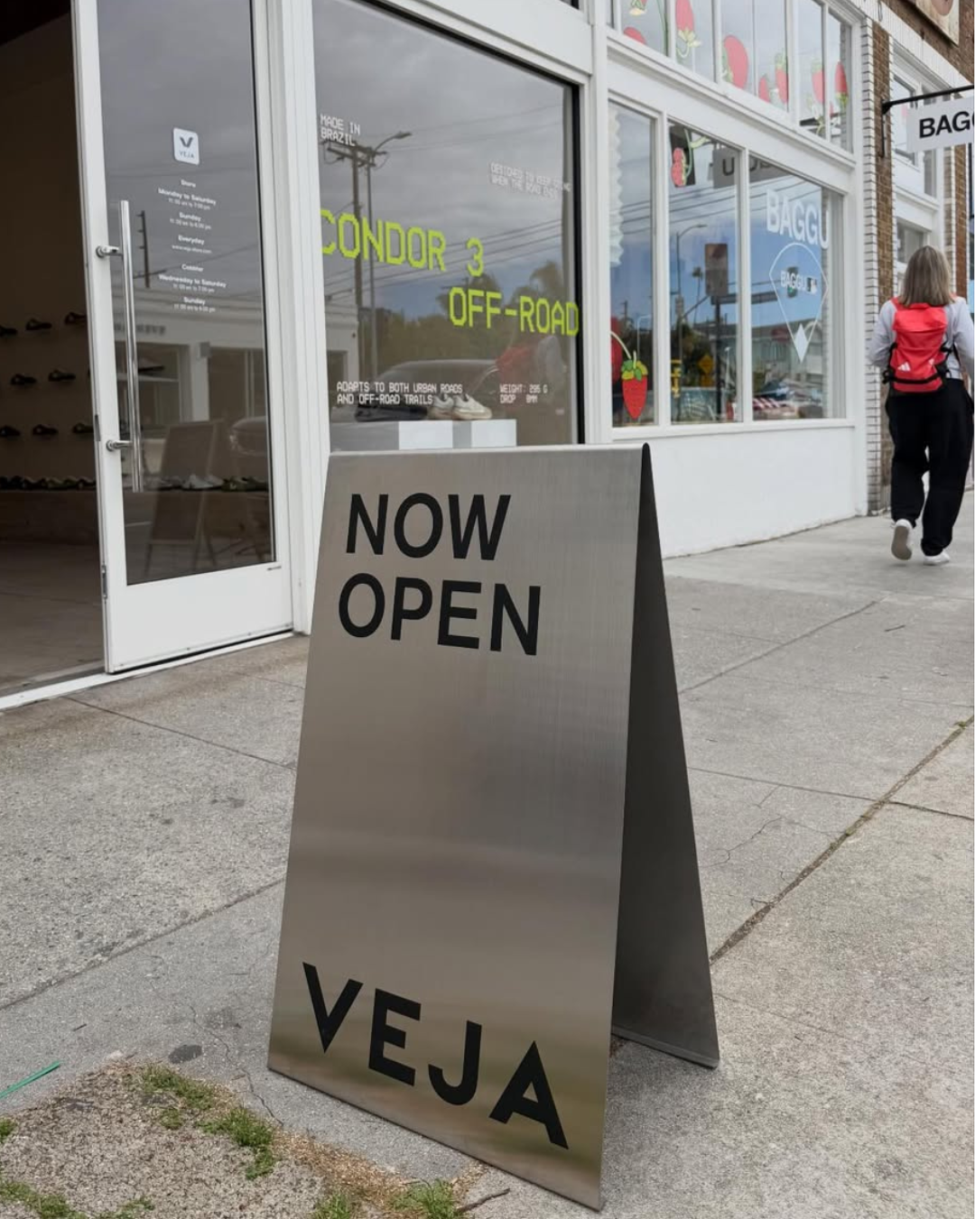 10 Creative Sidewalk Sign Ideas to Inspire Your Storefront