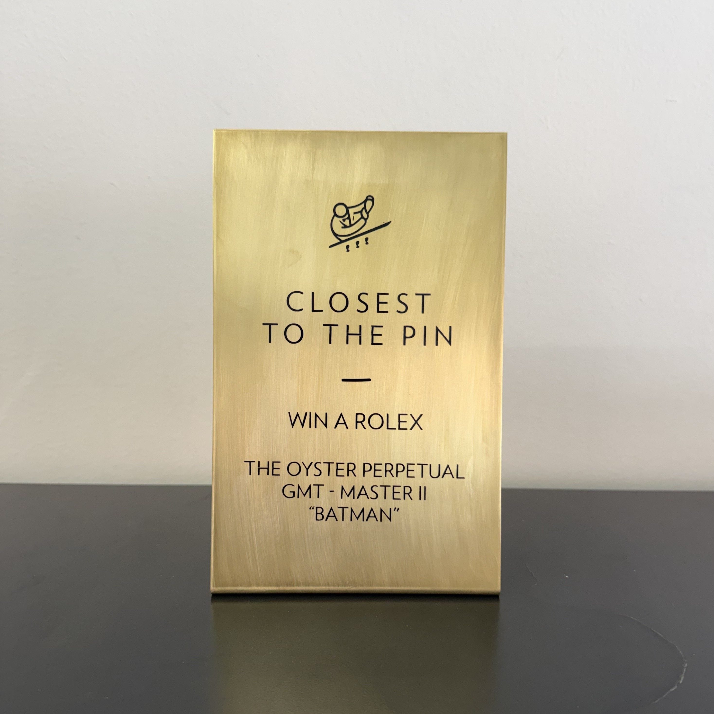 【新品・未使用品】1/f SPACE igt用 BRASS BOARD S Brass Tabletop Stand | Premium Menu & Sign Holder – Signs and Mirrors