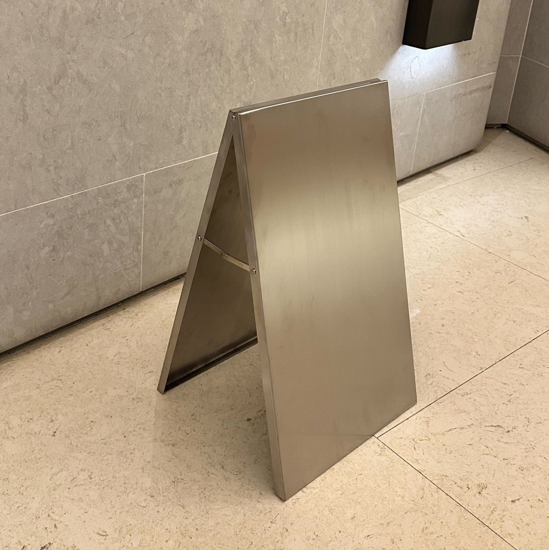 Latching Signs Custom Restaurant Sidewalk Signs – Signs and Mirrors